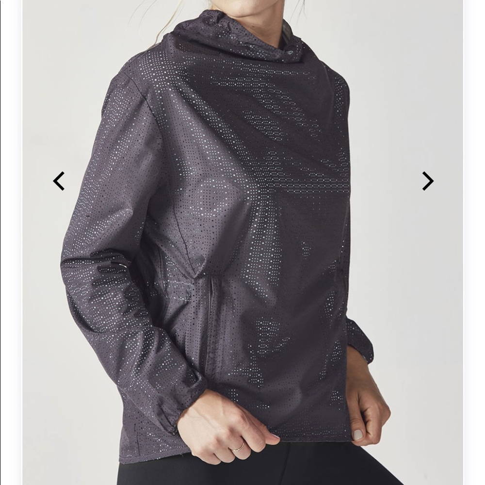 Fabletics Liora Pullover in Iron/Sterling NWOT